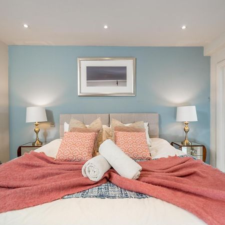 Niru Experience Hidden Gem In Chelsea 2Bd 2Ba Apartment London Exterior photo