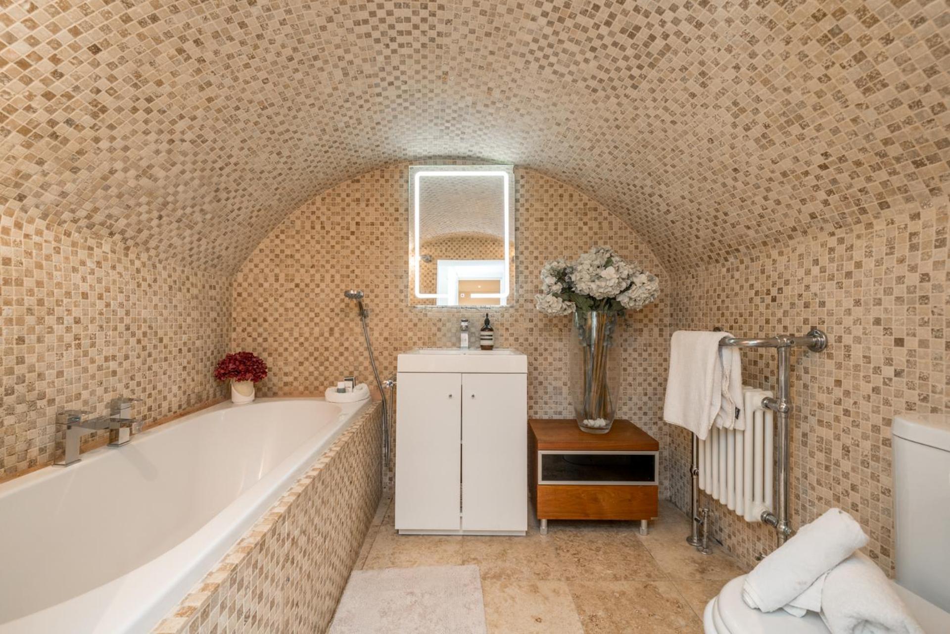 Niru Experience Hidden Gem In Chelsea 2Bd 2Ba Apartment London Exterior photo